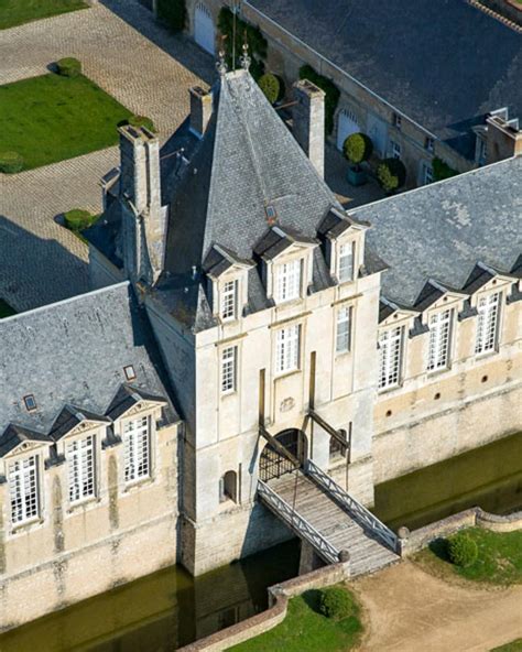 chateau givenchy le noble|Château du Jonchet .